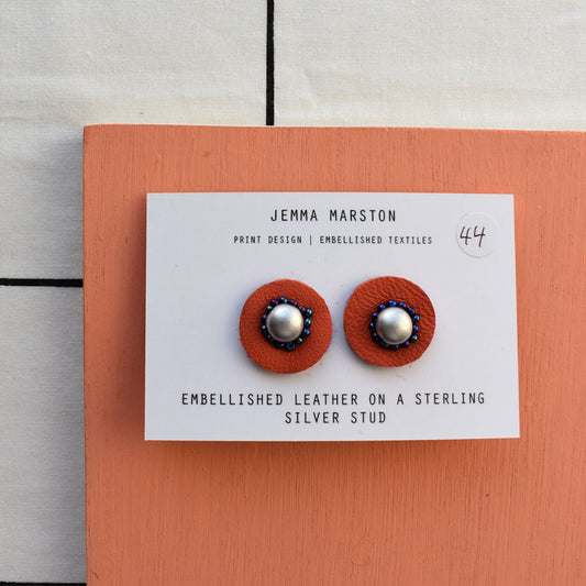 Seconds Midi Studs 44-51
